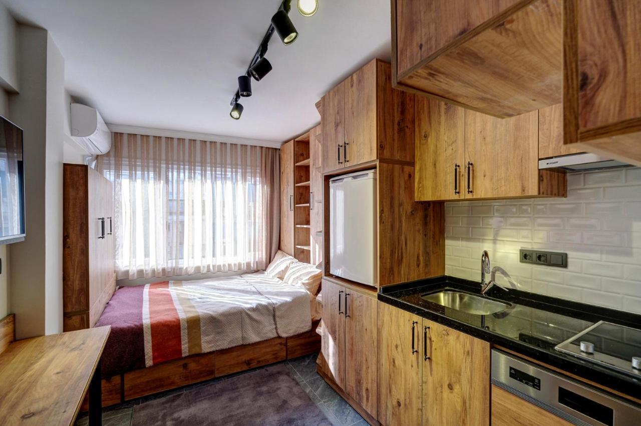 Konukevi 2023 Decoration, New Electonics, 50mbps Internet, Modern, Studio, 18m2, Location, 300 M To Bosphorus
