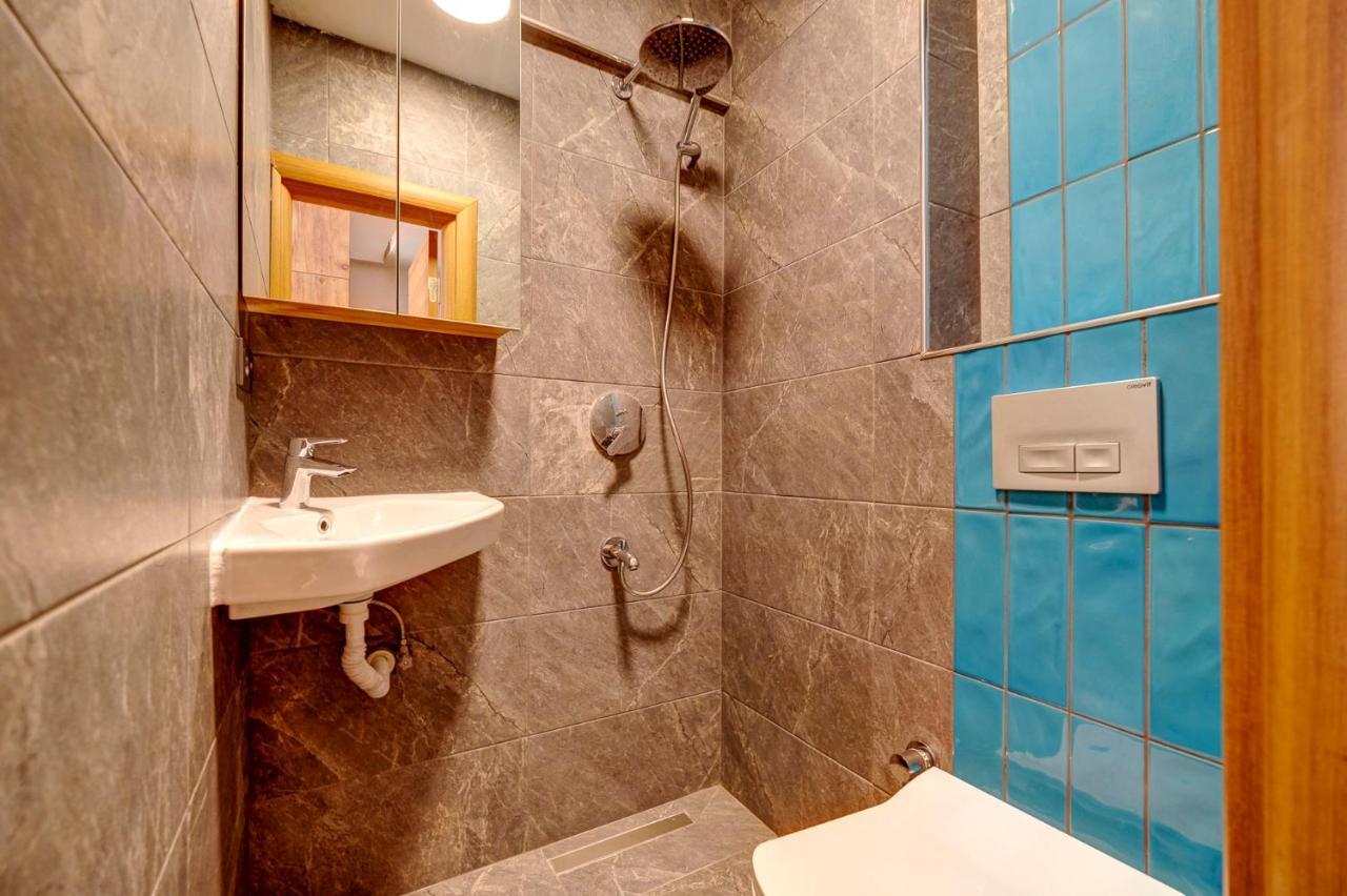 Konukevi 2023 Decoration, New Electonics, 50mbps Internet, Modern, Studio, 18m2, Location, 300 M To Bosphorus